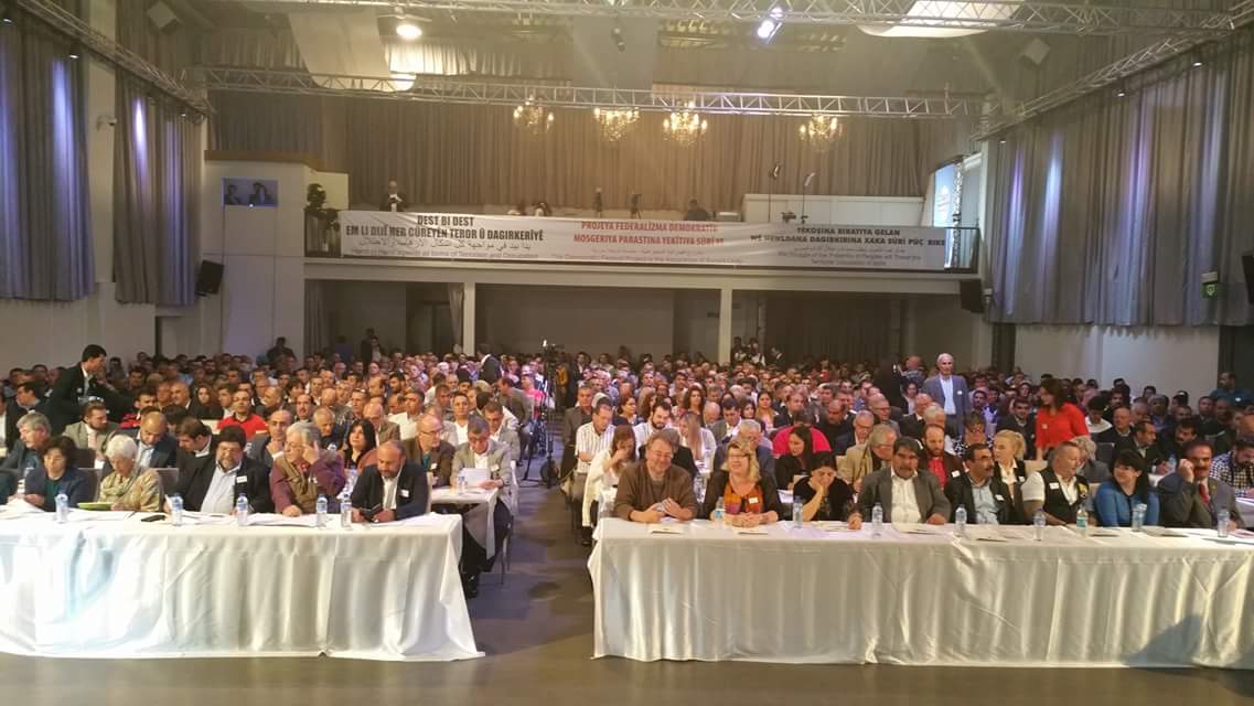 به‌ وێنه‌.. هه‌شته‌م كۆنگره‌ى رێكخستنى په‌يه‌ده‌ له‌ ئه‌وروپا